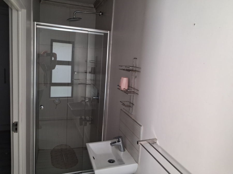 To Let 3 Bedroom Property for Rent in Winterstrand Eastern Cape